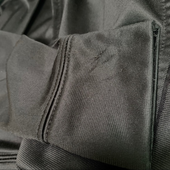 ZIPPERED ATHLETIC RUNNING WORKOUT JACKET POCKETS - Picture 4 of 5